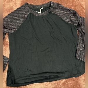 Gorgeous plus size top! New with tags!